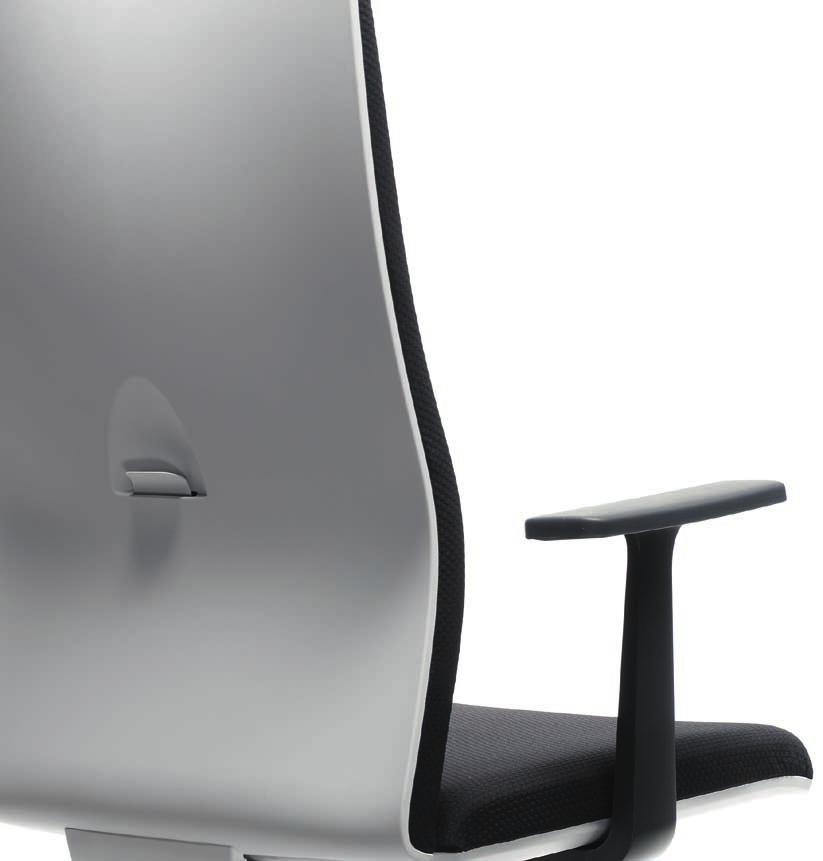 Touch Touch se ha creado como una silla de altas prestaciones con un estudiado desarrollo que le permite integrarse en todo tipo de instalaciones.