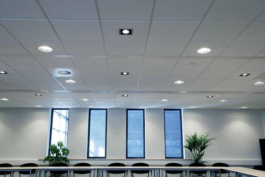 GreenSpace 4 Una solucion LED para areas que requieren altas salidas luminicas más del 70% de ahorro de