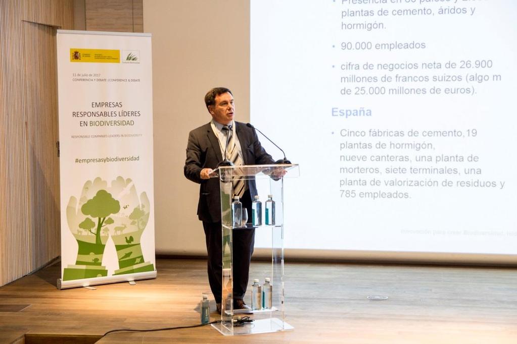 Isidoro Miranda, consejero delegado de LafargeHolcim España, expuso el compromiso de la compañía de generar un impacto neto positivo así como la