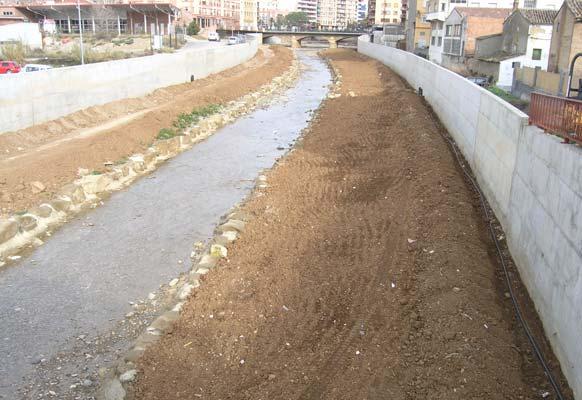 Canalización del río Arba de Biel en Ejea de los Caballeros.