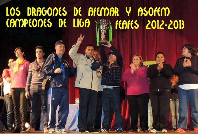 Posteriormente se entregaron las medallas de la V Liga de FEA- FES. Los campeones este año fueron los Dragones de AFEMAR y ASOFEM.