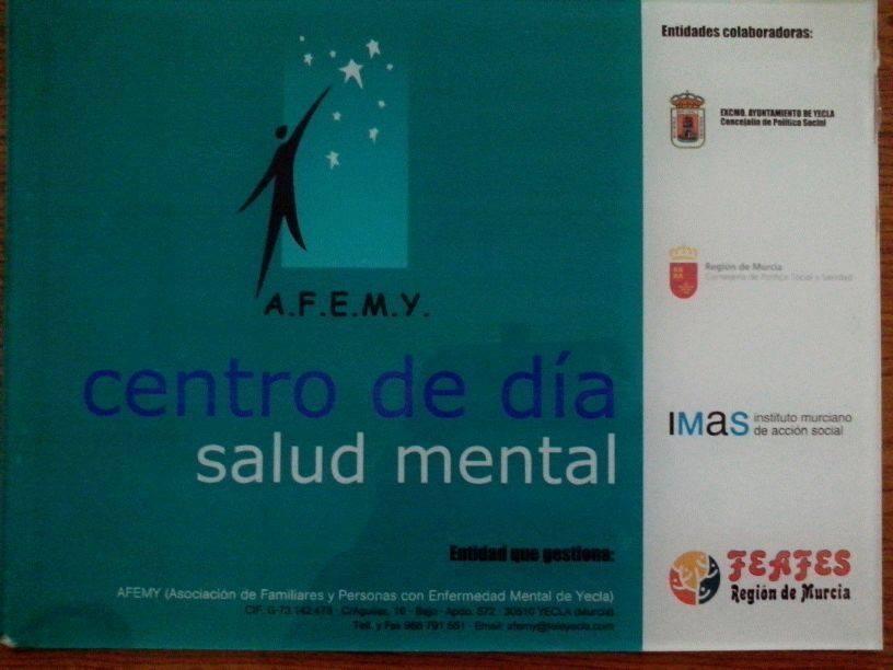 El acto fue presidido por el Presidente de AFEMY Joaquín Marín, el Director del Instituto Murciano de Acción Social (IMAS) Fernando Mateo, el