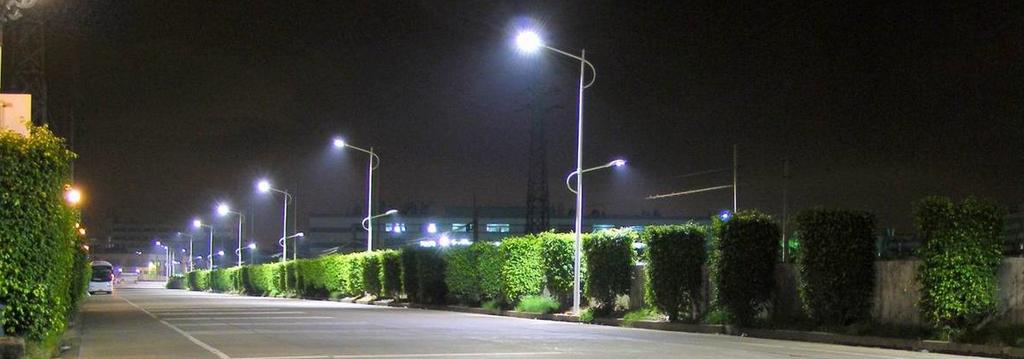LÁMPARA LED EXTERIOR DESCRIPCIÓN Luminario de LEDs (Bridgelux, Cree, Epistar) para Exteriores, integrado con Disipador de Calor hecho en Aluminio, fuente Meanwell y Óptica con Alta Eficiencia en