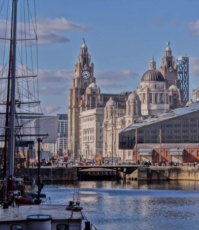 Liverpool está experimentando un apasionante renacimiento, iniciado por el éxito de su año como capital europea de la cultura en 2008.