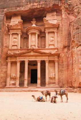 almuerzo Petra: tesoro de Jordania sin almuerzo Panoramas de Salalah y zoco Muscat