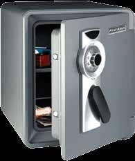 Осигурува заштита на CDа, DVDа и USB уреди. à сеф 2096D à PP изолацијата на кукиштето обезбедува заштита од оштетувања и корозија.