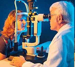 y retinólogo (simple ciego) - Las