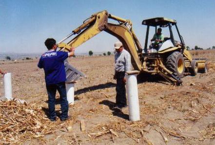 IV. PRUEBA EN COLUMNAS Se realizaron pruebas en columnas, para medir la lixiviación de nitrato a partir de fertilizantes, en suelo del Valle de Huamantla.