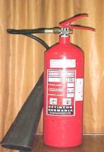 - Extintores Operados por Cartucho de Gas: Son aquellos extintores que tanto su agente extintor como su gas expelente están en recipientes separados. 4.