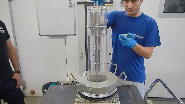 Ensayos de laboratorio Conductividad hidráulica mezcla 3 (63 segundos) Ensayos de laboratorio Litros/segundo m2 Litros/minuto m2 mm/segundo mm/hora Mezcla 1 (100%)