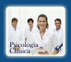 TIPOS DE PSICOLOGOS PROFESIONALES Psicólogos Clínicos: Evalúan, diagnostican y tratan los trastornos psicológicos.