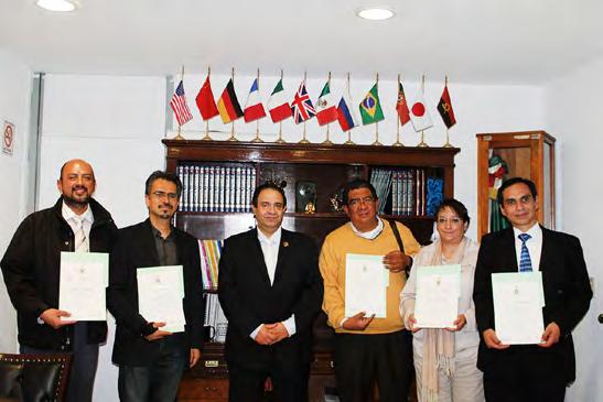 Entrega de Certificados Integrate Skills in English (ISE IV) a Profesores de Inglés 29 de febrero de 2016 El Centro de Lenguas Extranjeras (CENLEX) Unidad Zacatenco, se congratuló en llevar a cabo la