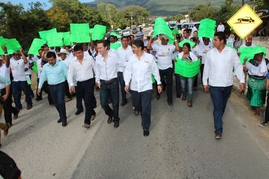 El día martes 10 de diciembre de 2013, con un aforo de aproximadamente 8,000 personas, en el Ejido Juan de Grijalva, Municipio de Chiapa de Corzo, el CIUDADANO GOBERNADOR CONSTITUCIONAL DEL ESTADO,