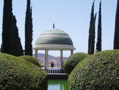 TIPOS DE VISITAS ESCOLARES Visita el Jardín Botánico + Taller a elegir entre: EL