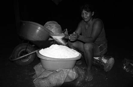 158 Prílohy Pan de arroz (Teresa, Villa Alcira, Bolívia) Chlieb z ryže je