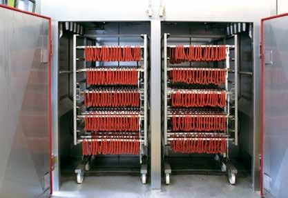 Schröter comprueba continuamente sus sistemas de circulación de aire para el tratamiento térmico de los productos a base de carne y embutidos y los adapta a los diferentes procesos y características