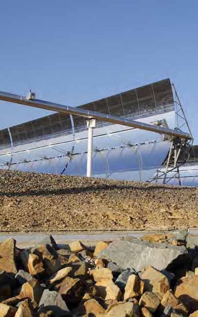 Estudio del Impacto Macroeconómico de las Energías Renovables en España 2014 La solar termoeléctrica concentra su potencia instalada en seis comunidades autónomas: Andalucía, 997 MW; Extremadura, 849