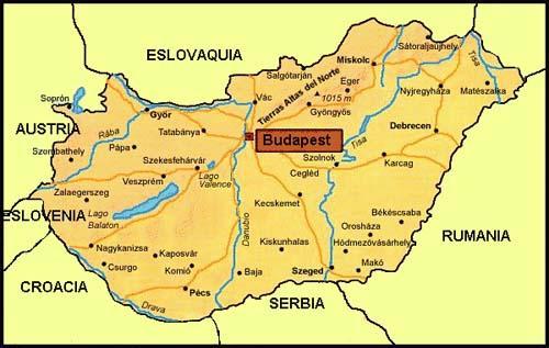 En su parte oriental se encuentra La Gran Llanura húngara, que es en gran parte una estepa, constituye un refugio ideal para muchas especies.