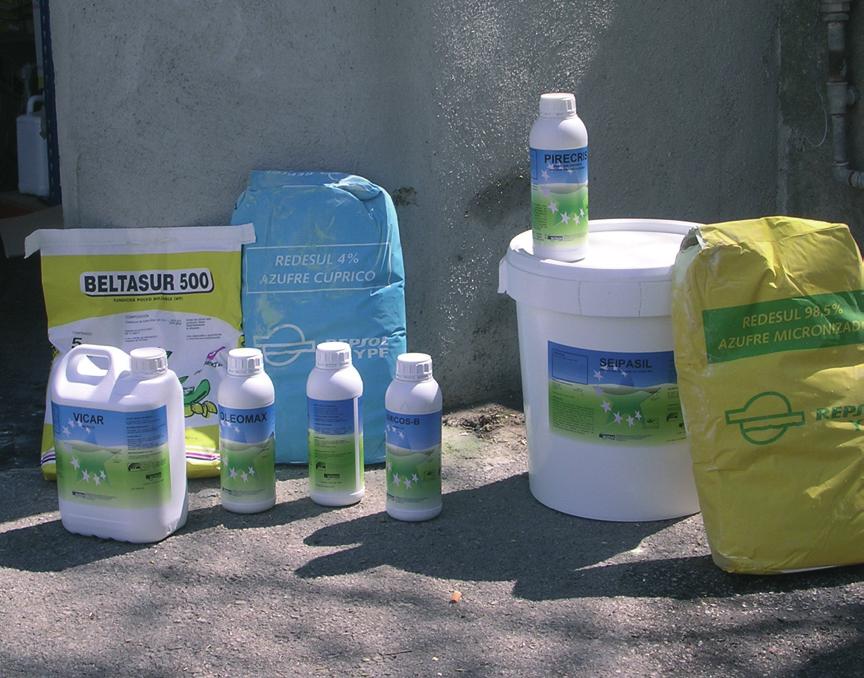 Productes fitosanitaris autoritzats pel Reglament de la Producció Ecològica, emprats en horticultura ecològica Producte Camp d acció Plaga o malaltia Observacions Rotenona Insecticida Tot tipus d