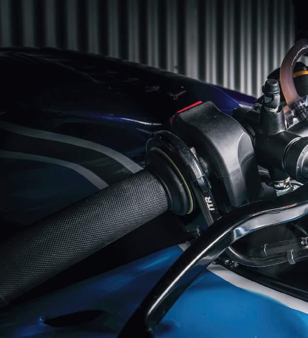 Puños de gas Throttle Accelerateur 34 Especificaciones: Mantenimiento y funcionalidad dramáticamente mejorados. Mejora del movimiento del cable del acelerador. Accionamiento más suave.