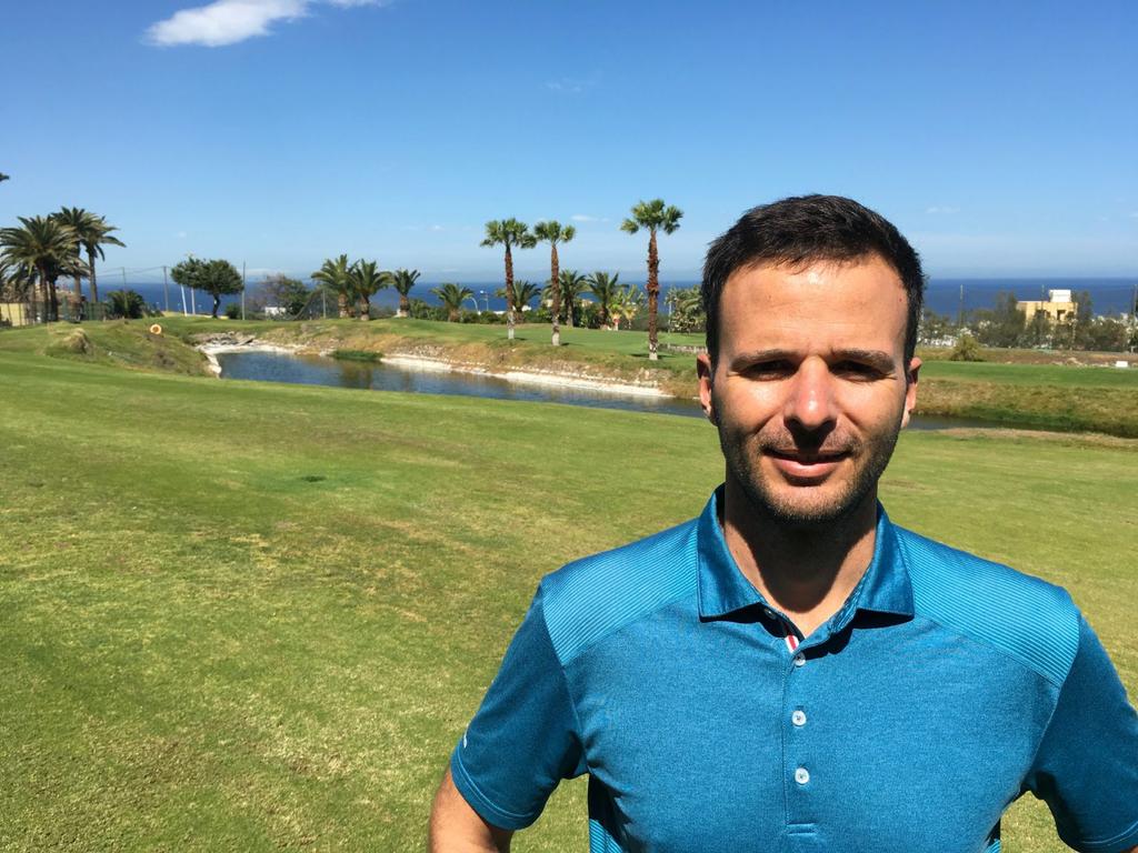 Jesus Rodriguez Jesús es jugador profesional y maestro de golf así como asesor en proyectos de campos de golf.