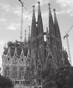 Gaudí participó en la Exposición Universal de 1888 con el edificio de la Compañía Trasatlántica. Después su fama se extendió por toda España y más allá.