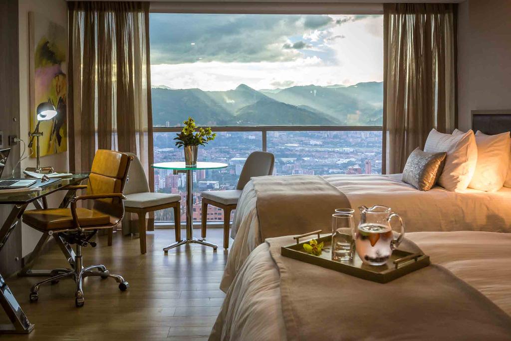 Medellín se ve encantadora cuando se divisa desde las habitaciones de Binn Hotel.