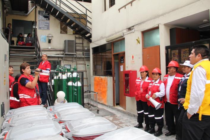 También colaboraron el personal del Servicio de Emergencia y del Área de Comunicaciones del Hospital Vitarte; Los Bomberos Voluntarios del Perú, La Policía Nacional del Perú y el Serenazgo de la