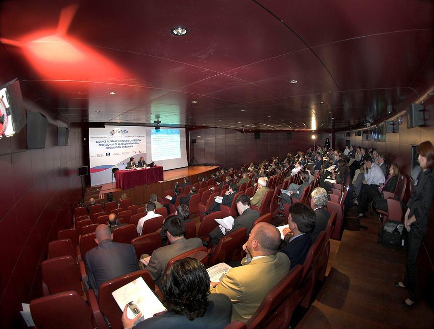 Jornadas Internacionales de ISMS Forum Spain ISMS Forum Spain organiza dos jornadas anuales que, ya desde su primer año de actividad, se han convertido en citas de referencia del sector y sirven como