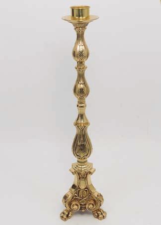 V.P.- 585,00 Art.7D/3. Candelero triple bronce dorado.
