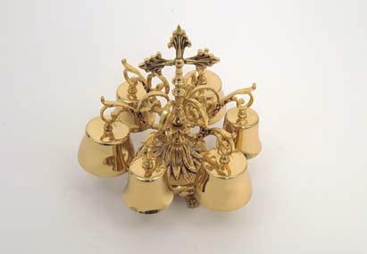 Art.Gong/1. Gong 1 campana. h.28 cm. Ø base 16 cm. P.V.P.- 205,00 Art.6. Carrillón bronce dorado 6 campanas.