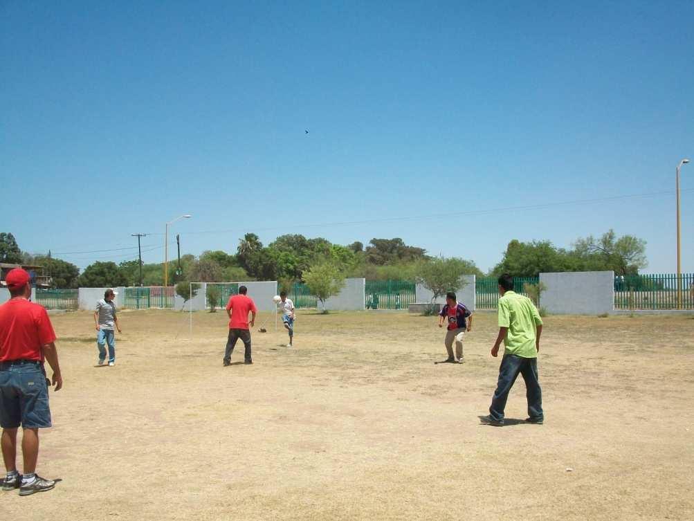 Se organizaron torneos intramuros de futbol y beisbol con una participación de 270 estudiantes en ambos