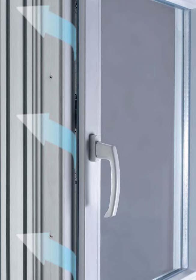 SP komfort - DESCRIPCIÓN Con los cerraderos de aireación, la hoja se mantiene con seguridad en la posición de ventilación y se bloquea en