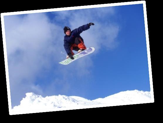 Tarde libre que pueden aprovechar para hacer algunas bajadas esquiando en la estación de esquí alpino de Saariselkä, situada a corta distancia de nuestro alojamiento por lo que le resultará muy