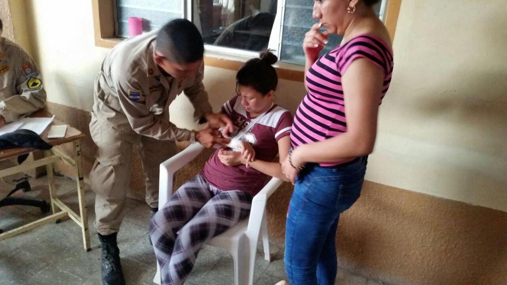 Atención Pre Hospitalaria por Lesión Tipo Esguince 17:14 horas se brindó atención pre hospitalaria a la joven Maybell Angeli Reyes