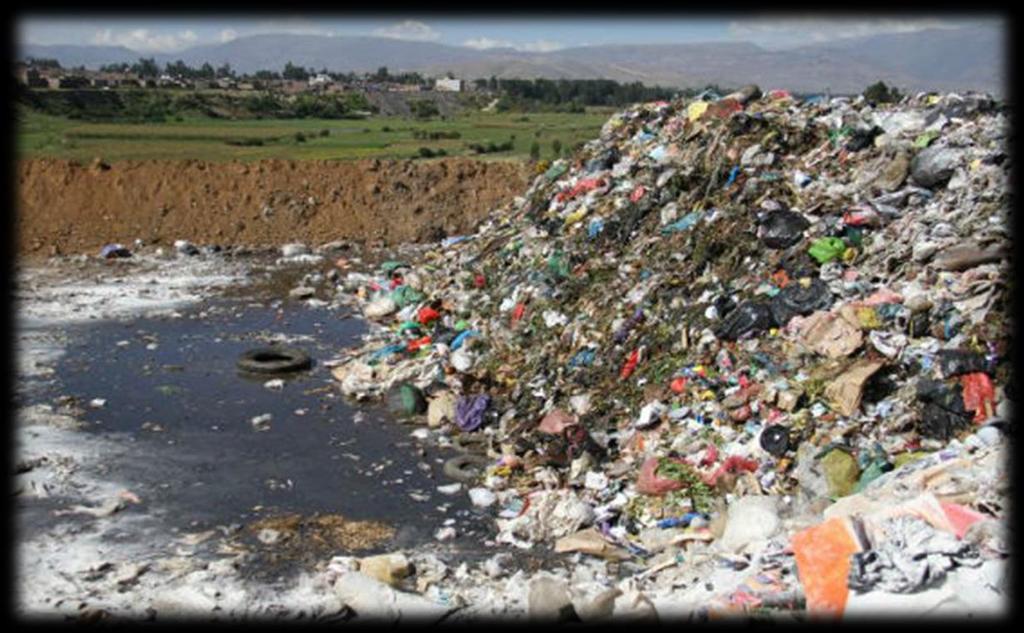 IDENTIFICACIÓN DEL PROBLEMA Destino de los residuos sólidos municipales Residuos no Recolectados 659,029 ton/año Generación municipal 7,497,482 ton/año Reaprovechamiento de