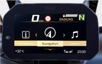 3 Navegación práctica, basada en smartphone y con flechas El equipamiento Conectividad BMW Motorrad opcional, en combinación con la aplicación BMW Motorrad Connected, facilita aún P90308497 más la