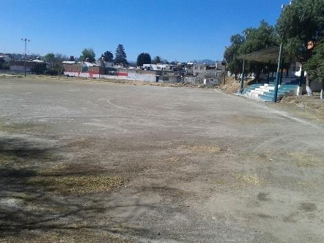 Campo de fútbol Benavides Ubicación: Camino Real de Calacoaya, Pueblo de Calacoaya Observaciones: Campo de tierra con