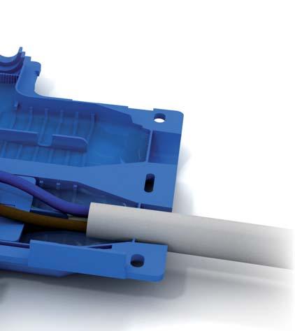 Un sistema patentado de separadores, garantiza el bloqueo del cable en el interior de la carcasa y permite el