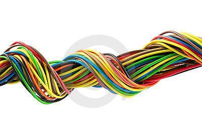DIAFONÍA La diafonía se produce cuando las señales de un cable interfieren en cables adyacentes.