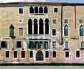 Hotel Novios: Botella de vino Donà Palace **** (VCEVC475) San Marco 391 - Tel: 39 041 2743511 Se trata de un antiguo palacio gótico de 1400, de agradable decoración veneciana.