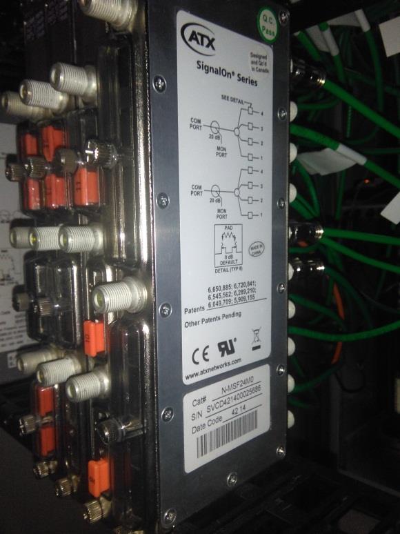 Es el diseño interno que cada divisor posee. Los tres modelos comparten la característica de una atenuación de 20dB en el puerto de monitoreo respecto al puerto común.