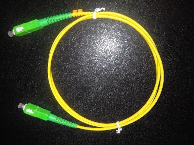 2.5.5.1 Cable Minicoaxial RG-59 Este cable es utilizado para la interconexión RF entre dispositivos pasivos y activos. Posee 3 capas de protección contra ruido externo.