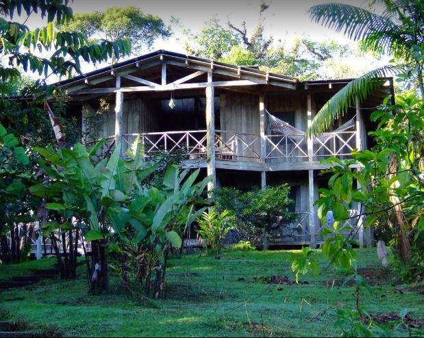Rara Avis Rainforest Lodge Ubicación: El lote está ubicado en la provincia de Heredia, cantón de Sarapiquí, distrito de Horquetas, La propiedad se encuentra ubicada a 500 metros al norte de la