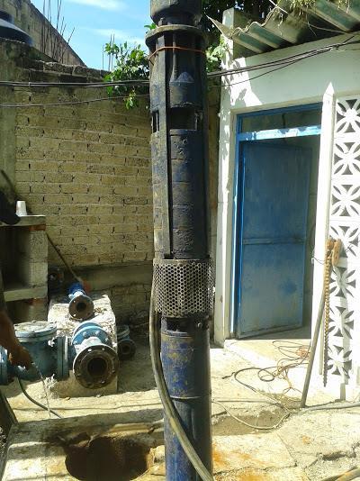 bomba fabricada en PVC a prueba de corrosión.