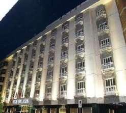 HOTEL SANTA CECILIA Descripción: El Hotel Santa Cecilia se encuentra en el centro neurálgico de Ciudad Real, junto a la Plaza del Pilar.