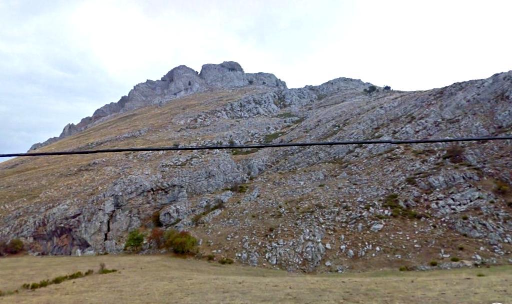 Calizas masivas (Fm Valdeteja) del Namuriense, Carbonífero