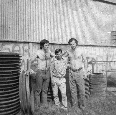 ADIMRA - Centro Industrial de Las Parejas Compañeros de trabajo. De izquierda a derecha, Jesús María Pasquali, Ricardo Soria y Juan Carlos Olmi. Año 1977.