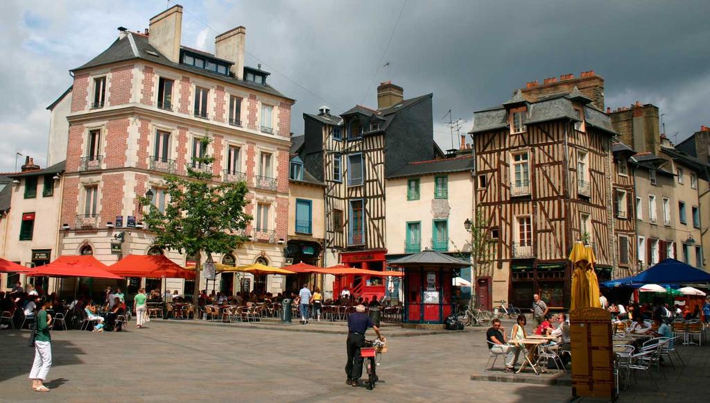 Rennes: Capital of Brittany.
