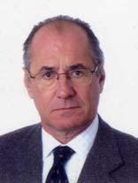Desde 1984 es Jefe del Servicio de Anatomía Patológica del Hospital de Navarra.